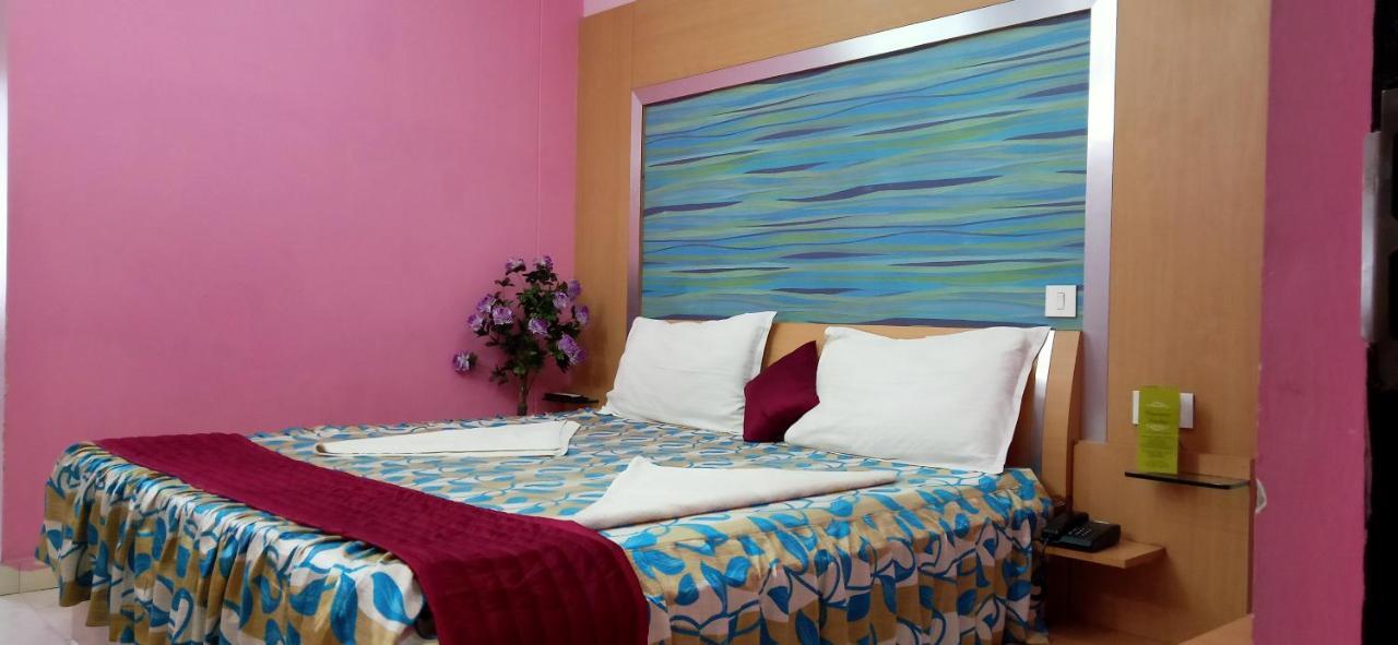 Hotel Barbareek Shillong Exteriör bild