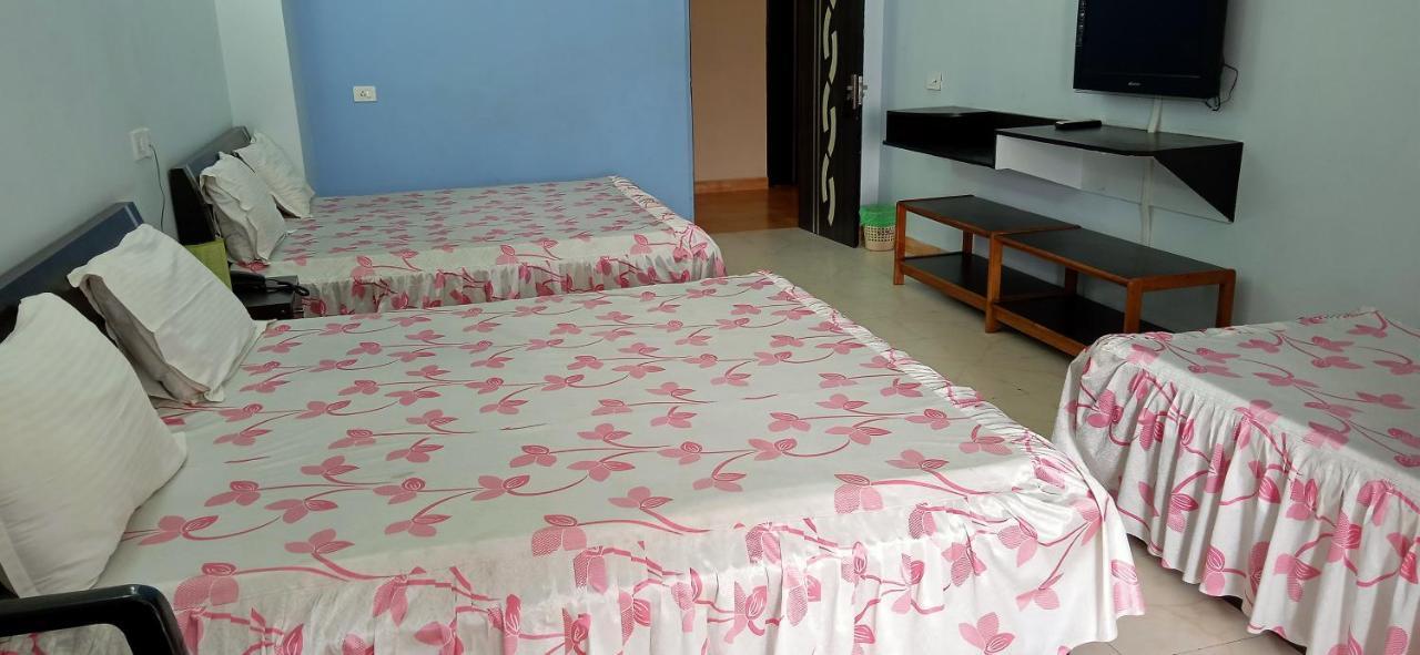 Hotel Barbareek Shillong Exteriör bild